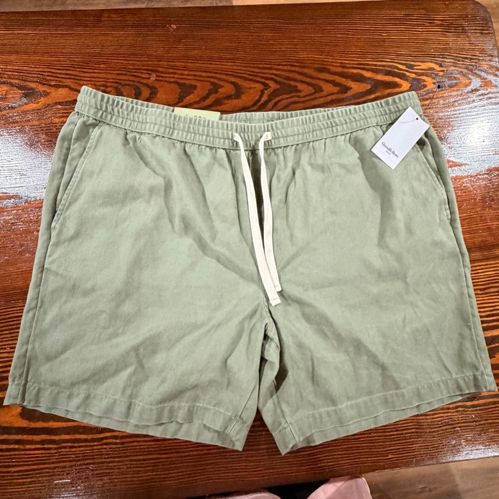 Goodfellow & Co Olive PULL ON Drawstring Waist Shorts size XXL